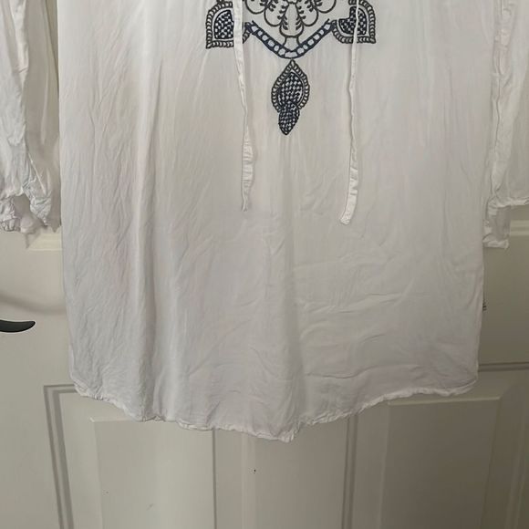 BIYA Johnny Was Embroidered Shirt - Picture 6 of 7